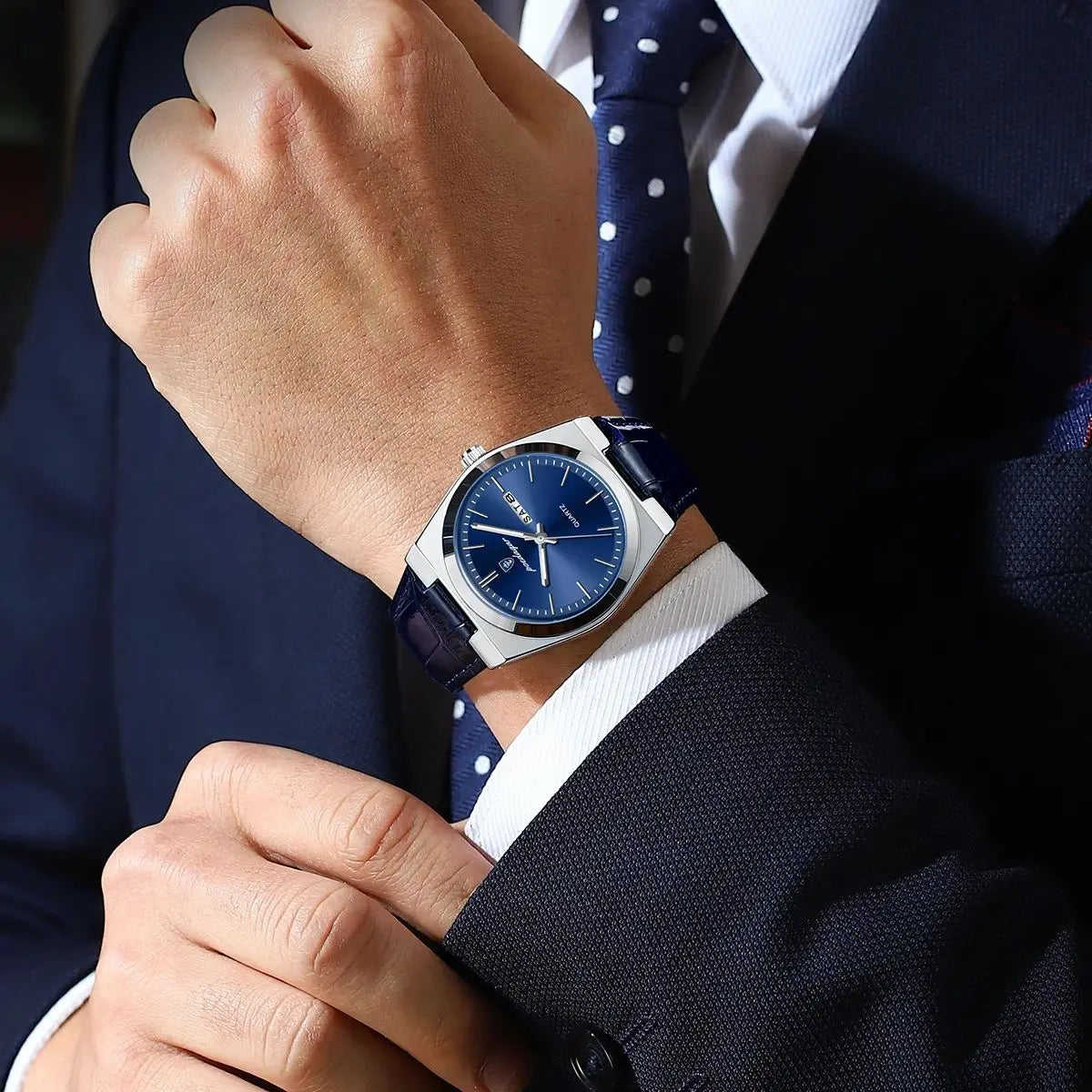 POEDAGAR Men’s Luxury Quartz Watch – Classic Elegance for Everyday Confidence
